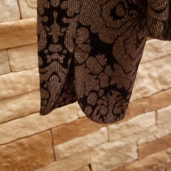 Jacket - Picture 5 of 11